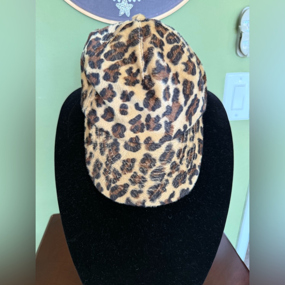 Urban Outfitters Leopard/Cheetah Print Faux Fur Cap